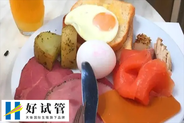 手淫取精前可以吃早餐